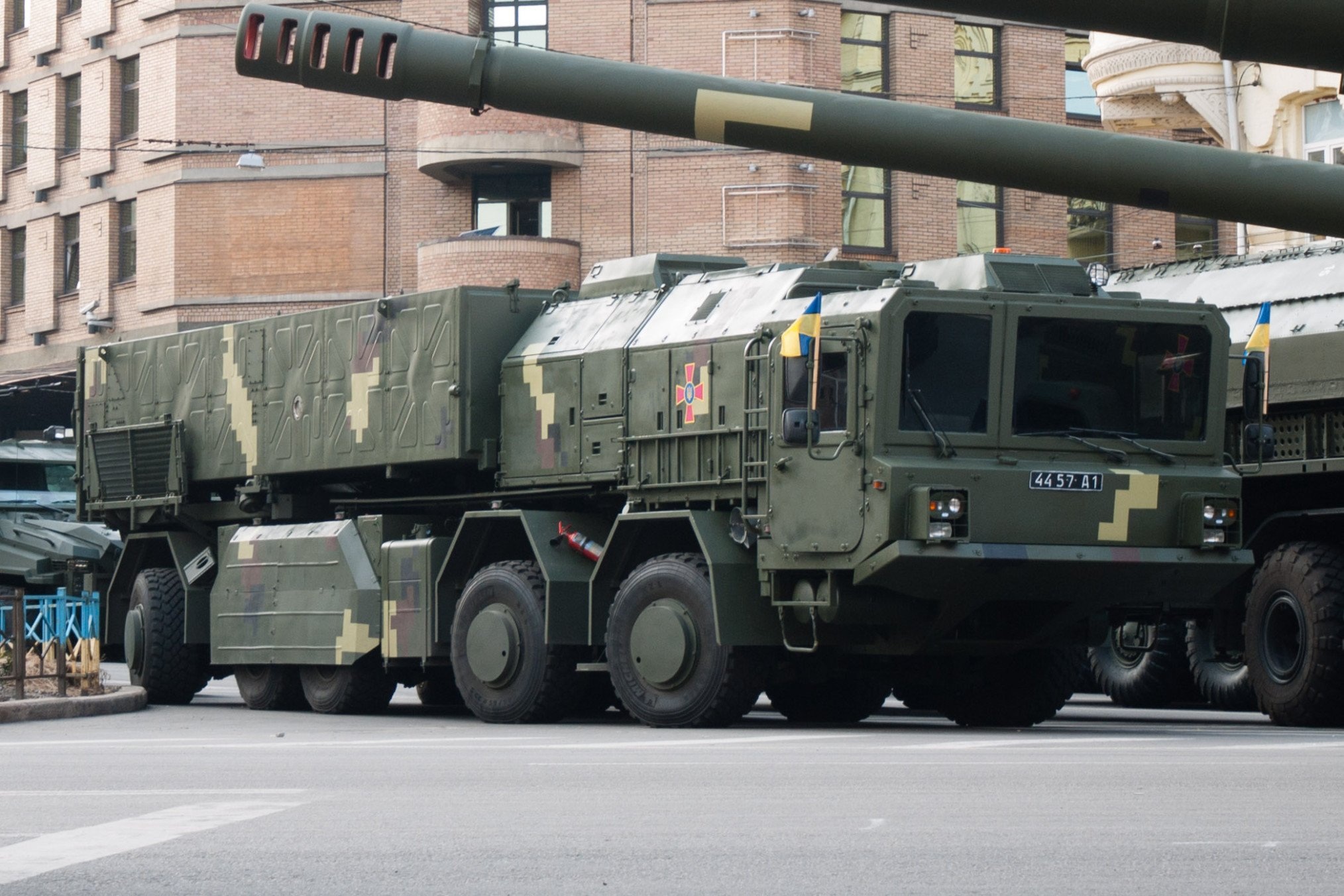 Át chủ bài đáng gờm của Ukraine: Tên lửa "sấm sét" uy lực hơn ATACMS của Mỹ