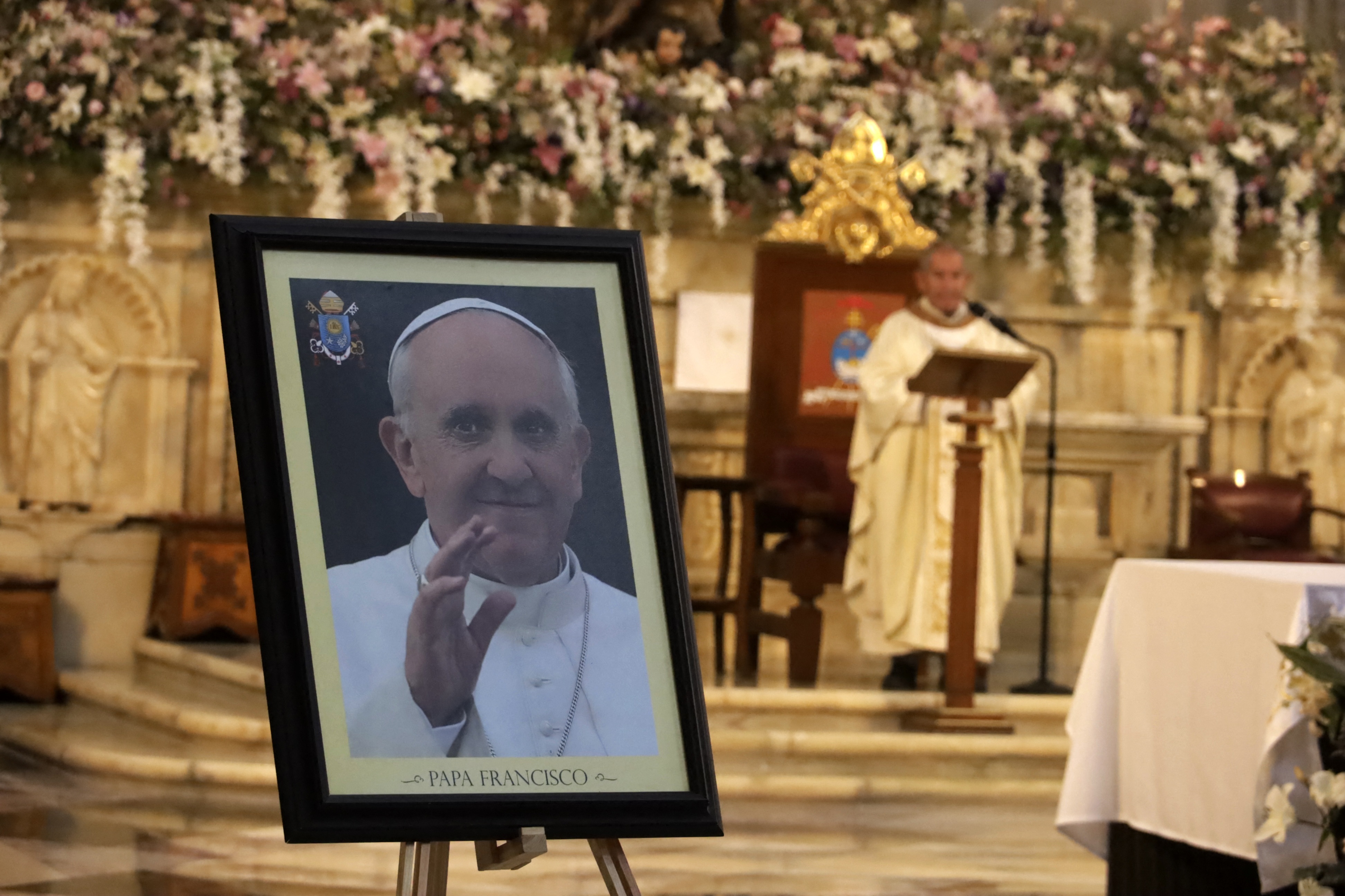 Bên trong "vành đai thép" bảo vệ tang lễ Giáo hoàng Francis