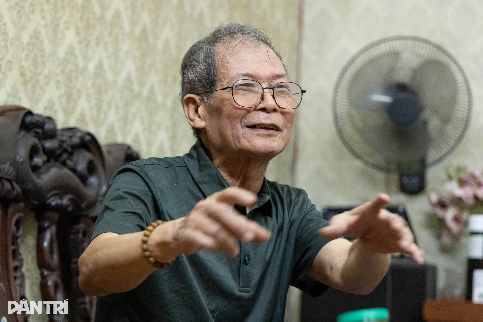 BTV trực phát thanh trưa 30/4/1975: Cầm bản tin suýt ngã, ngỡ mình đang mơ
