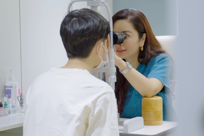 Tỷ lệ cận thị ở trẻ em Việt ngày càng tăng
