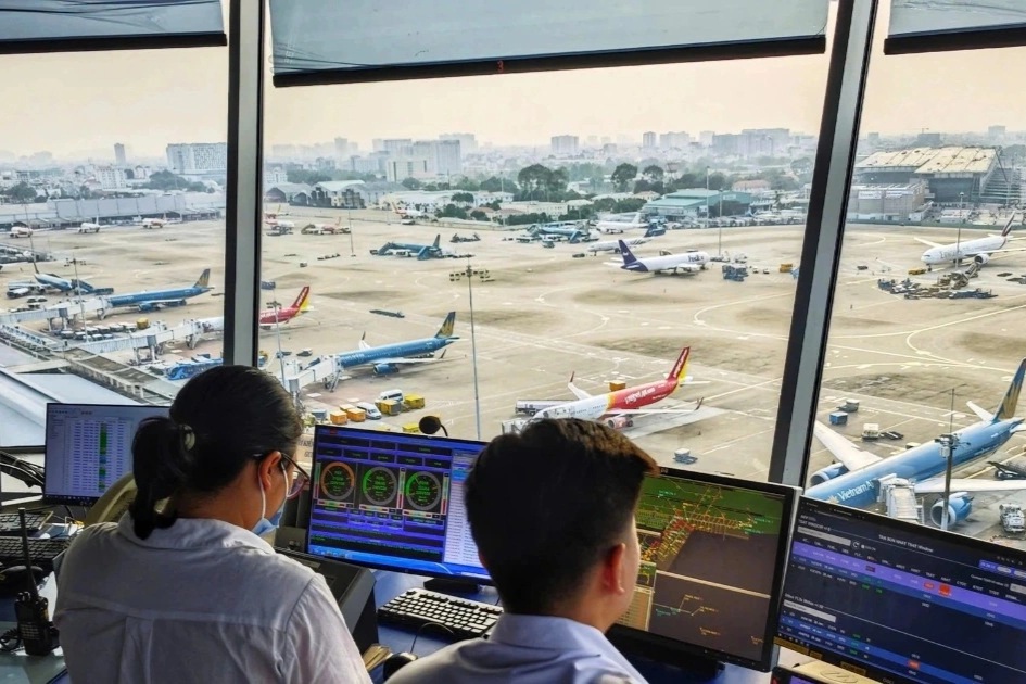 Sân bay Tân Sơn Nhất dự kiến đón 5.000 chuyến bay trong dịp nghỉ lễ 30/4
