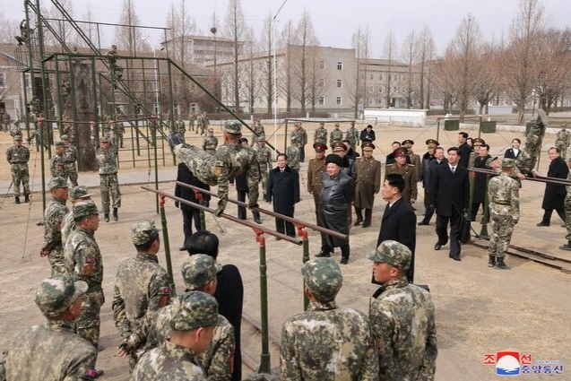Triều Tiên lần đầu xác nhận đưa quân đến hỗ trợ Nga giành lại Kursk