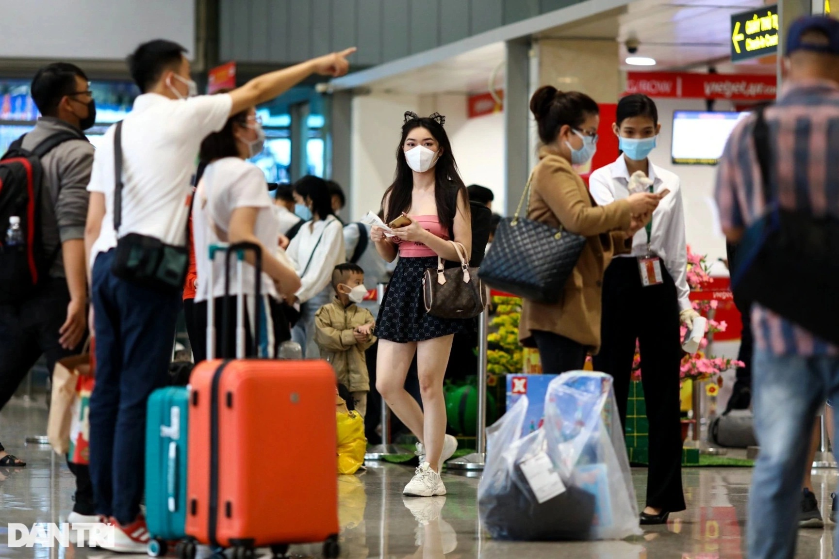 Sân bay Tân Sơn Nhất dự kiến đón 126.000 khách vào ngày mai