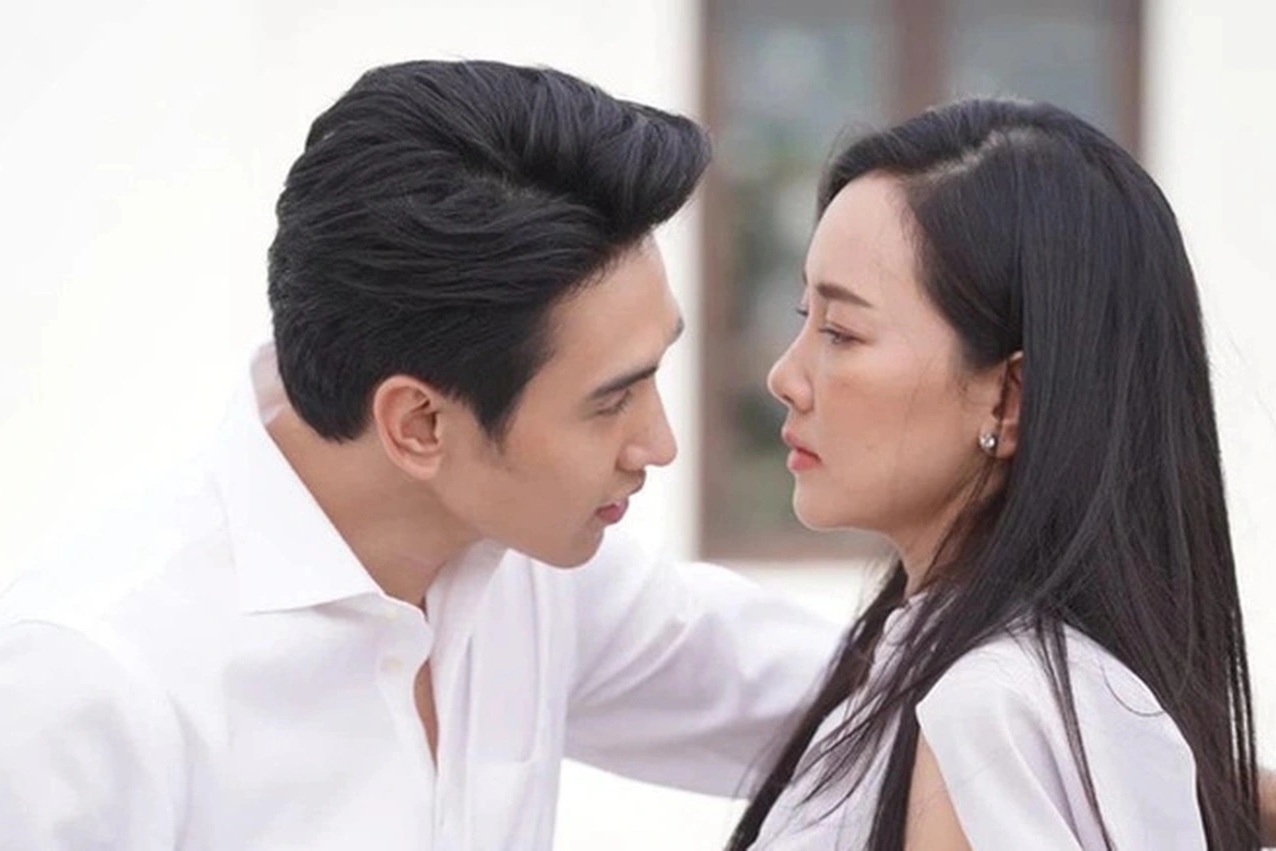 Hai tỷ đồng của chồng cũ khiến tôi đắn đo trước ngày cưới tình mới