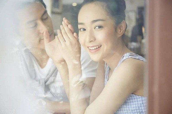 Liệu tôi có hạnh phúc khi lấy chồng kém 15 tuổi, tâm sinh lý khác nhau?