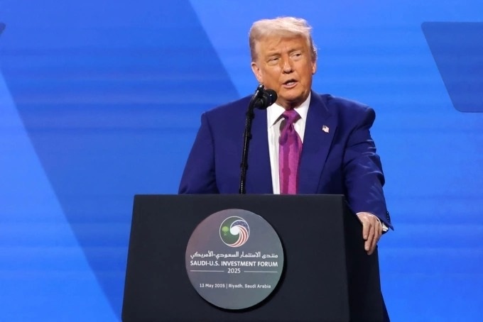 Ông Trump sẽ dỡ bỏ mọi lệnh trừng phạt đối với Syria