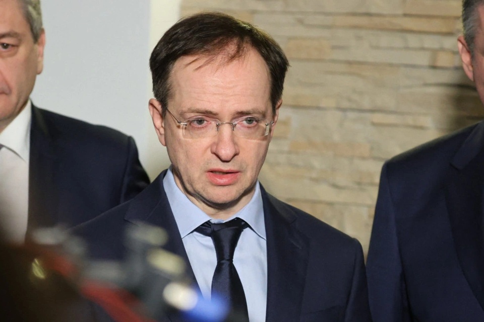 Người được Tổng thống Putin "chọn mặt gửi vàng" để đàm phán với Ukraine