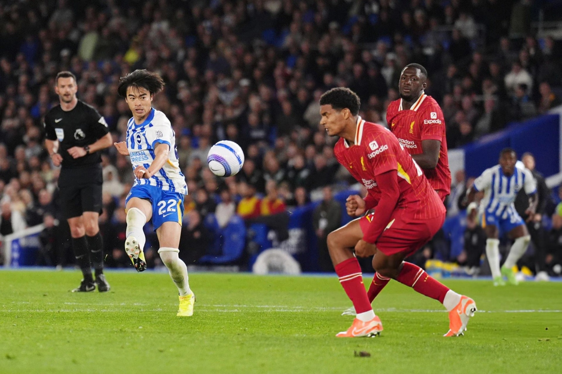 Brighton hạ gục Liverpool sau màn rượt đuổi tỷ số nghẹt thở