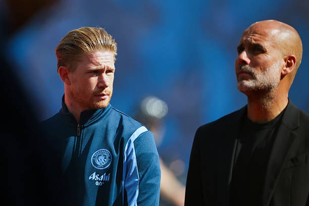 HLV Pep Guardiola bật khóc khi chia tay Kevin De Bruyne