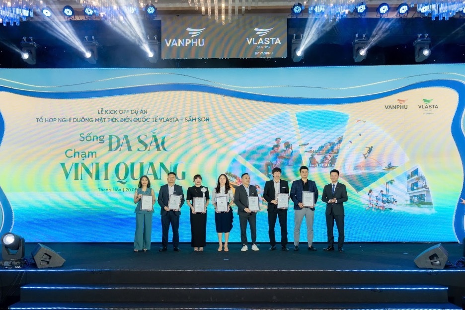 Văn Phú tổ chức "kick-off", ra mắt 7 đại lý phân phối Vlasta - Sầm Sơn