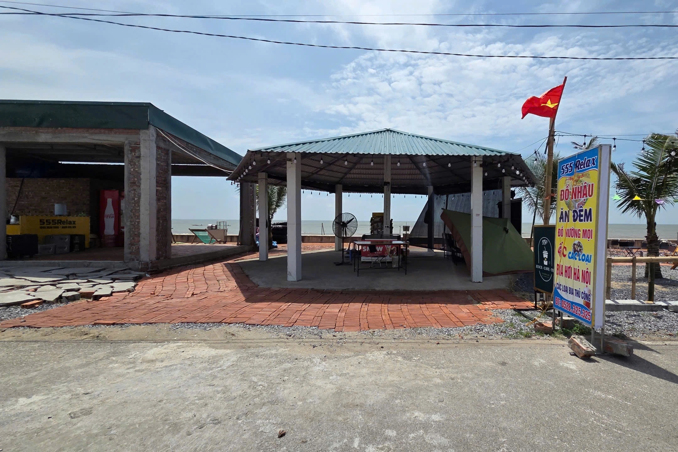 Loạt công trình trái phép tại khu du lịch nổi tiếng ở Thanh Hóa