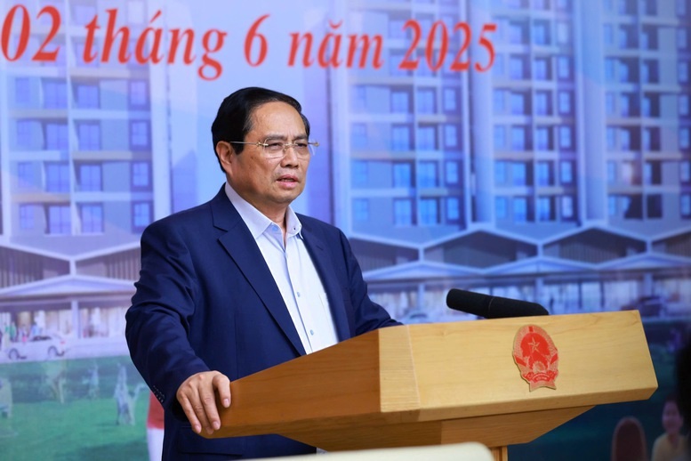 Thủ tướng: Nhà ở xã hội không phải nằm ở nơi “khỉ ho cò gáy”