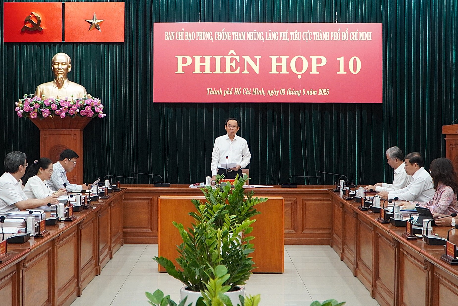 TPHCM tuyệt đối không để tiêu cực, trục lợi trong bố trí, sắp xếp cán bộ