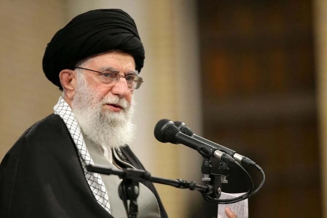 Lãnh tụ tối cao Iran bác đề xuất hạt nhân của Mỹ