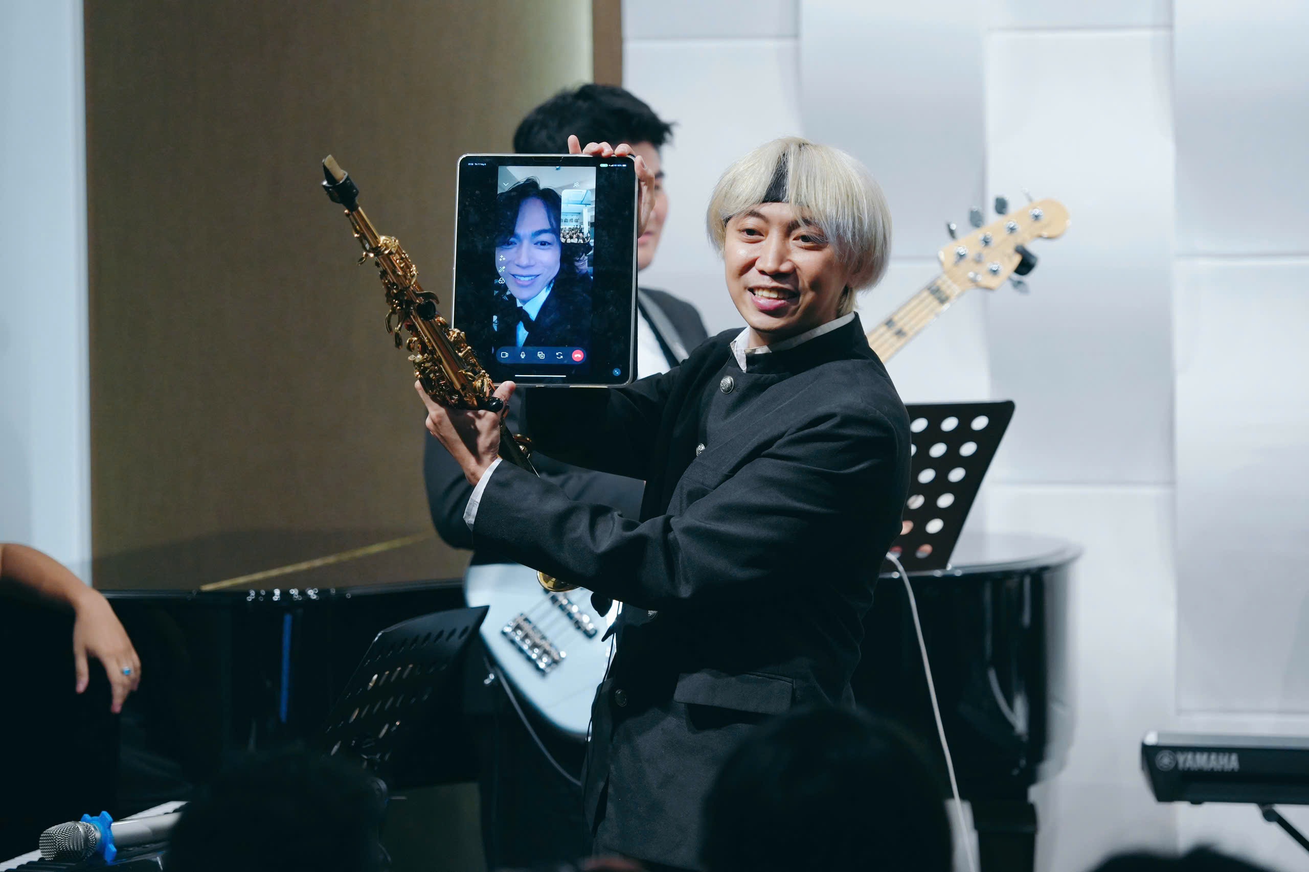 Bảo Anh Taruki kể chuyện bằng saxophone ở Hà Nội