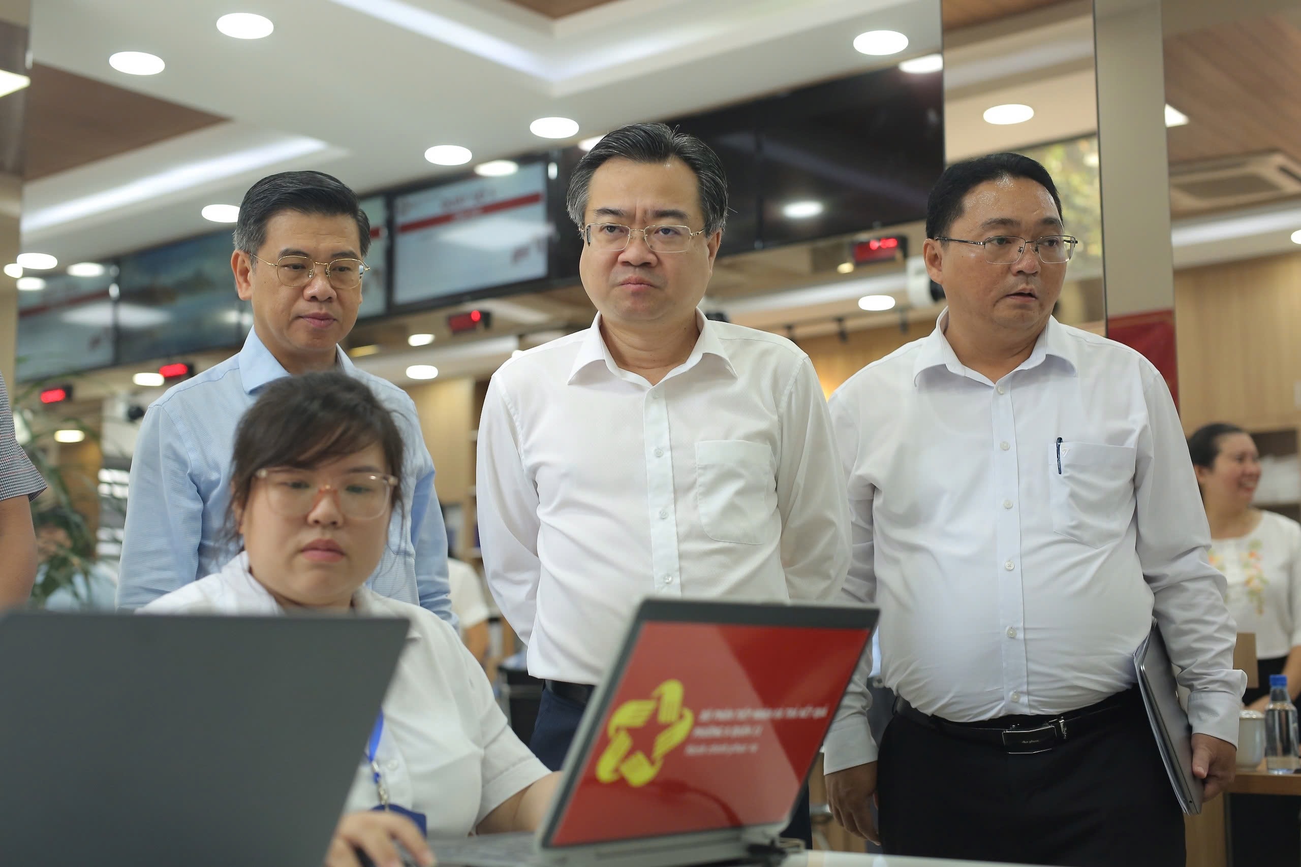 TPHCM vận hành thử nghiệm mượt mà mô hình cấp phường, xã mới