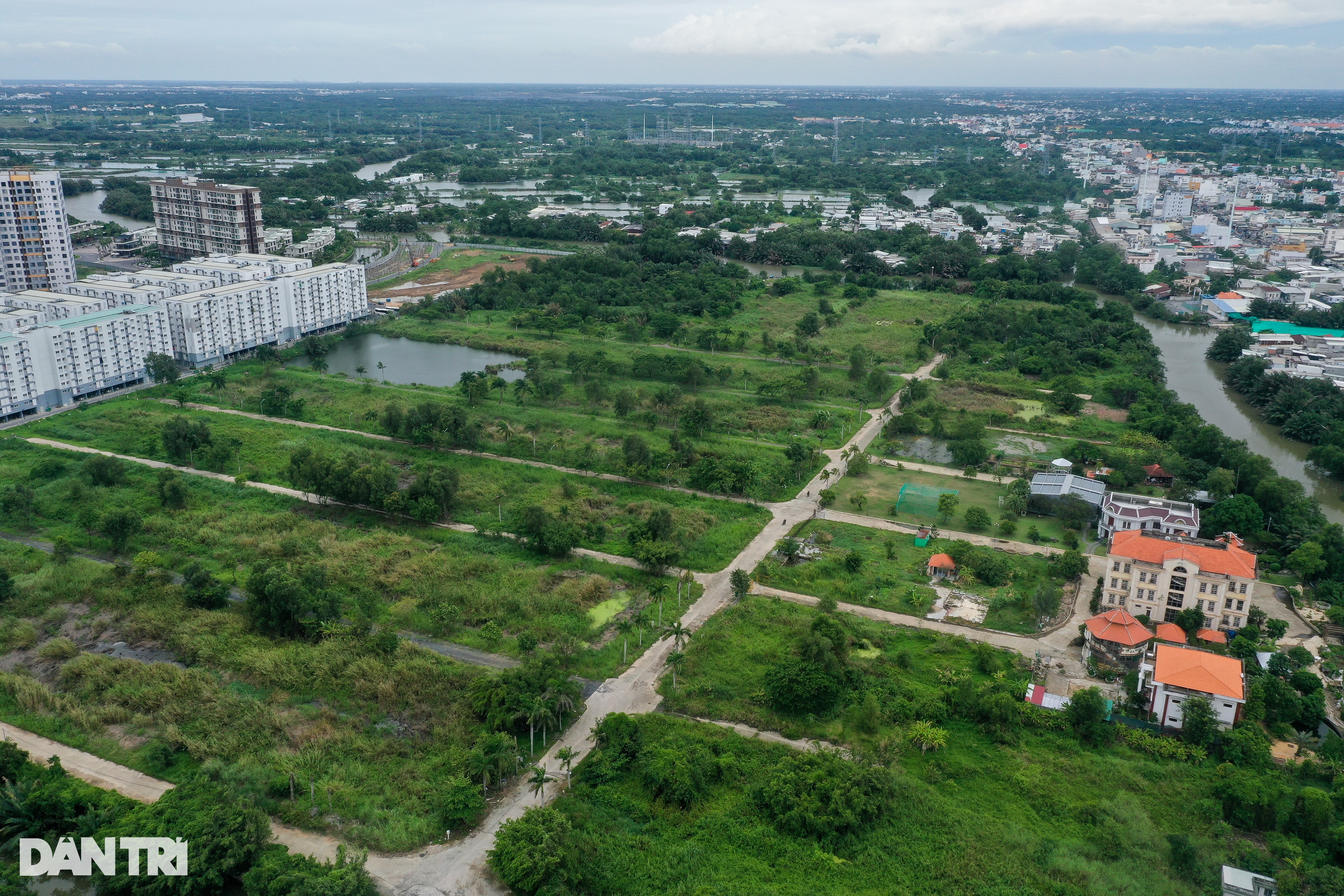 Người dân TPHCM "mắc kẹt" trong dự án đất nền hơn 20 năm chưa được xây nhà