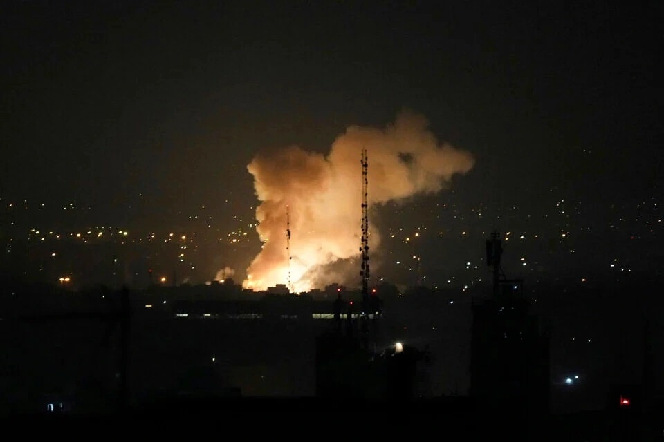 Israel tuyên bố tấn công Iran trong vài ngày