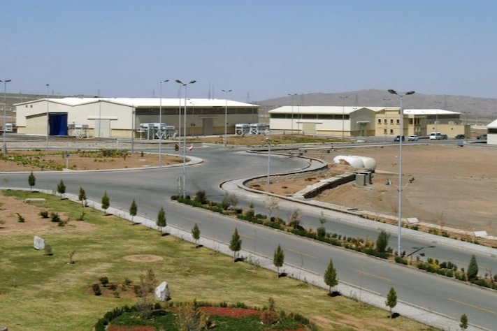 Israel không kích trúng cơ sở hạt nhân dưới lòng đất của Iran