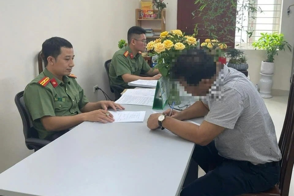 Xử phạt người đăng tin thất thiệt về việc cải tạo vườn hoa Con Cóc