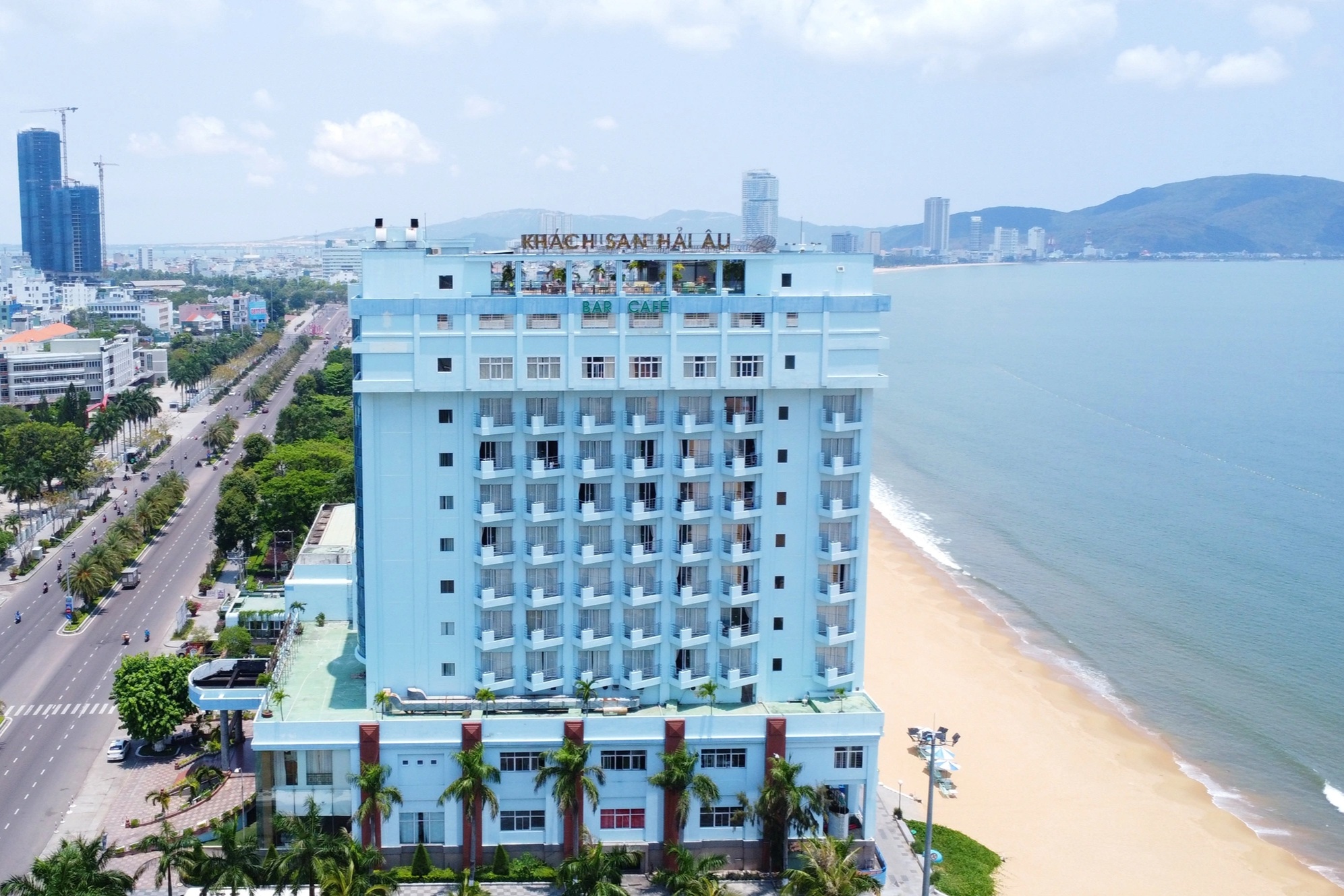Thông tin mới việc di dời 3 khách sạn chắn một phần biển Quy Nhơn