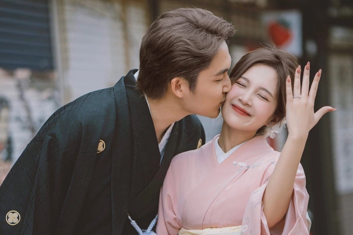 Đình Tú bất ngờ cầu hôn Ngọc Huyền phim "Cha tôi, người ở lại" gây sốt