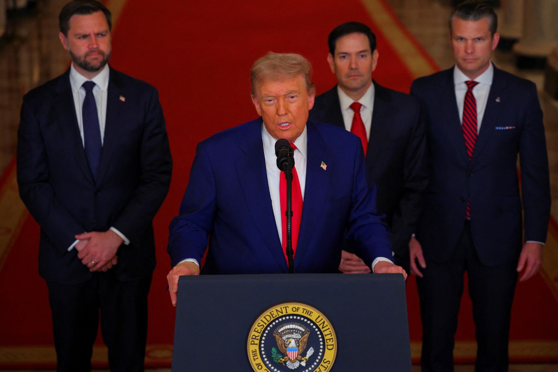 Ông Trump tuyên bố xóa sổ các cơ sở hạt nhân chủ chốt của Iran