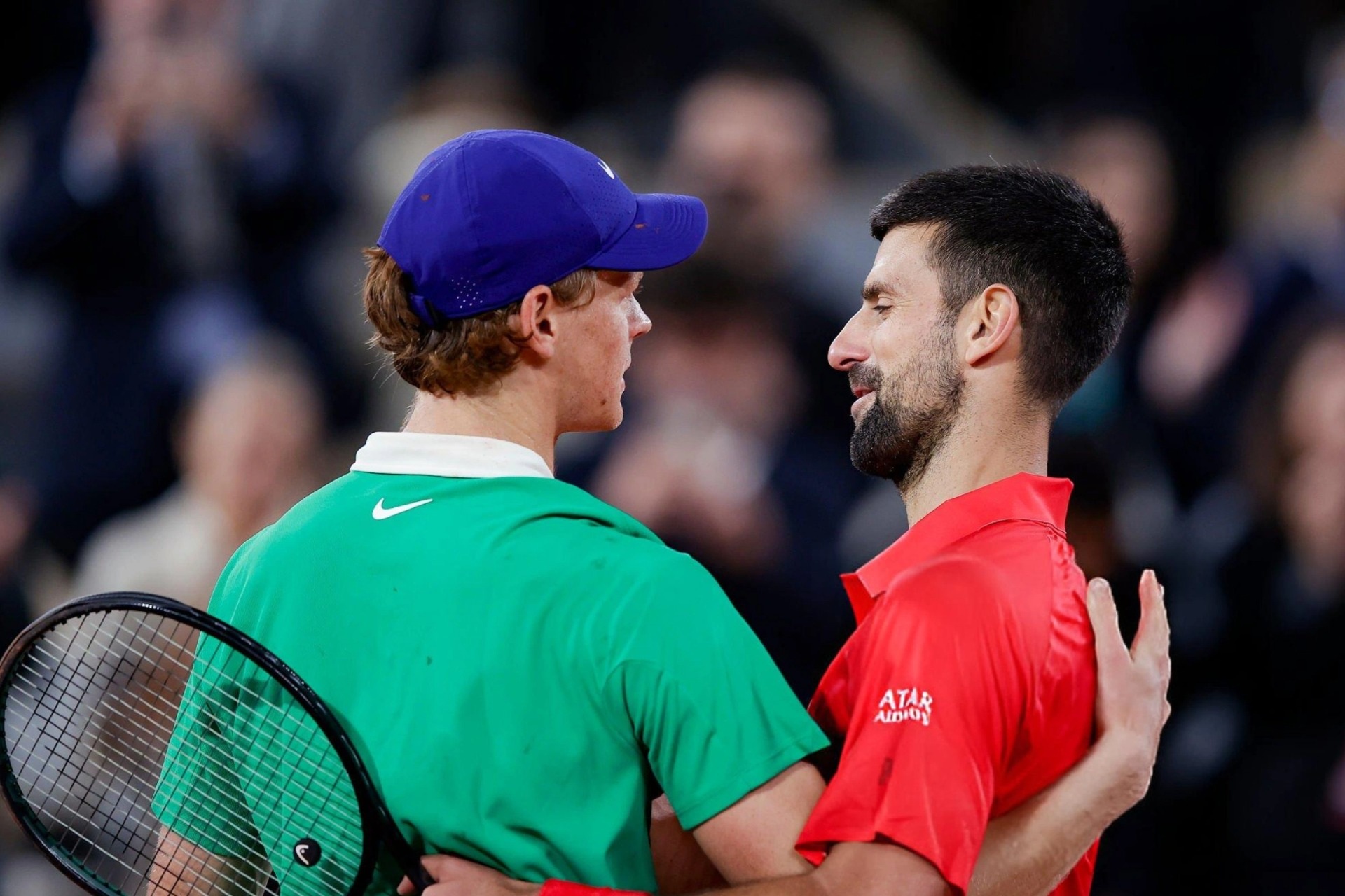 Djokovic cùng nhánh Sinner, Alcaraz "dễ thở" tại Wimbledon
