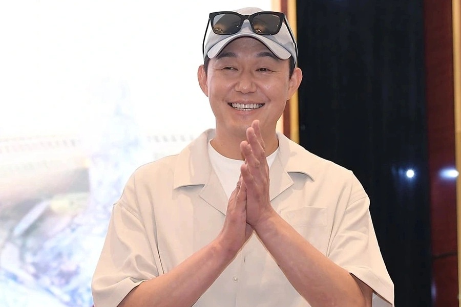 Tài tử Park Sung Woong cùng dàn sao Hàn đình đám dự khai mạc DANAFF III