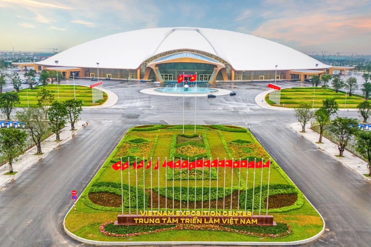Vingroup và kỳ tích hoàn thành Trung tâm Triển lãm Việt Nam sau gần 10 tháng