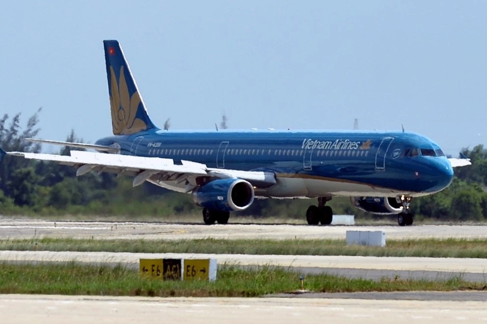 Máy bay Vietnam Airlines hạ cánh khẩn cấp ở Đà Nẵng để cấp cứu hành khách