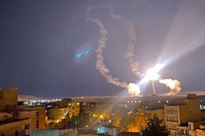 Iran cảnh báo "cuộc chiến cuối cùng" với Israel