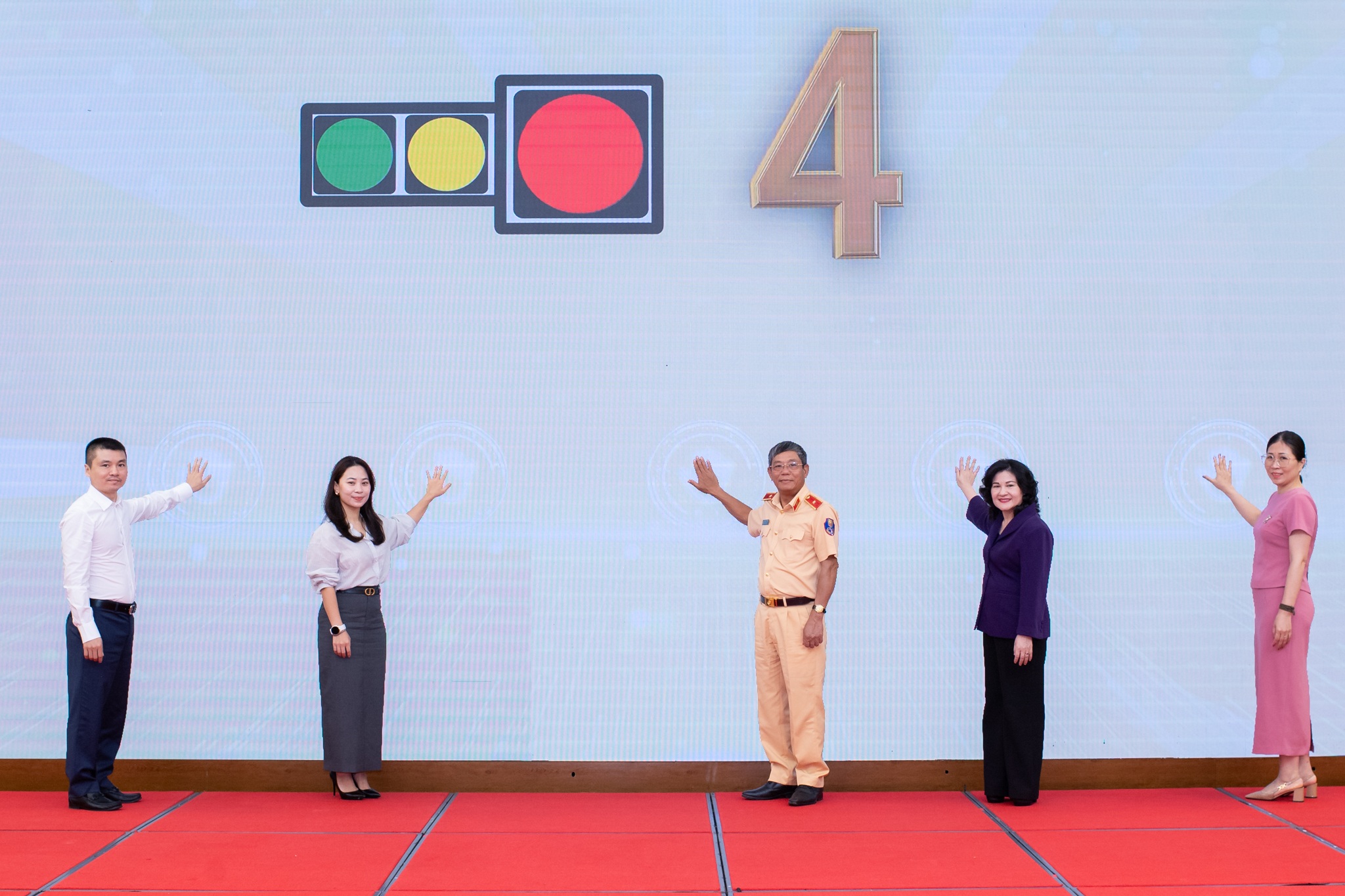 Nâng cao kỹ năng tham gia giao thông an toàn cho người dân