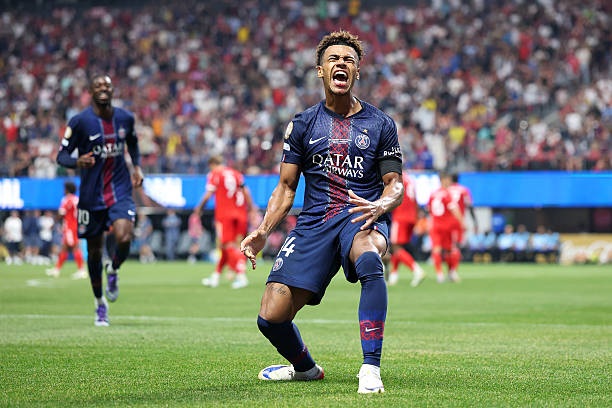 Chỉ còn 9 người, PSG giành chiến thắng ngoạn mục trước Bayern Munich