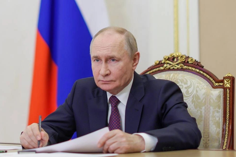 Ông Putin ký sắc lệnh cho phép người nước ngoài nhập ngũ