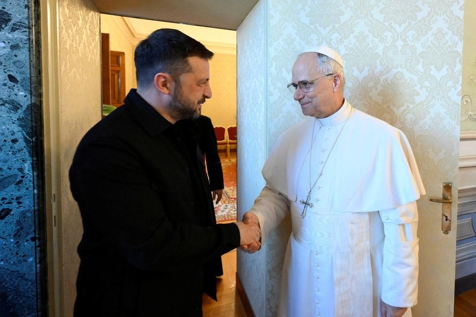 Giáo hoàng: Vatican sẵn sàng là nơi tổ chức hòa đàm Nga - Ukraine