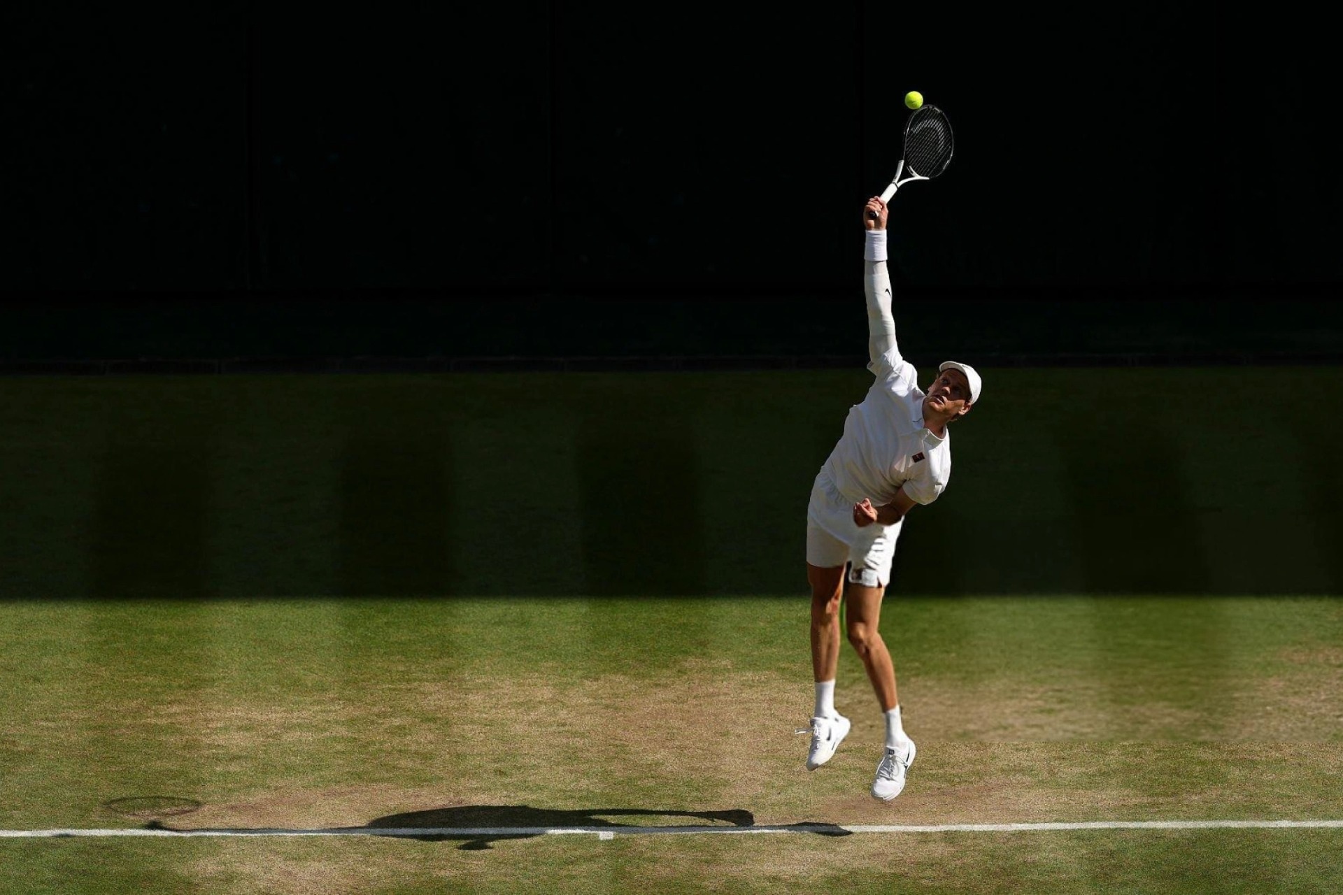 Chung kết Wimbledon: Sinner 0-0 (4-4) Alcaraz