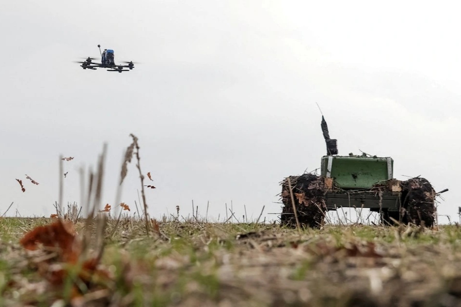 UAV Ukraine cản đà tiến của Nga ở “vùng tử địa”