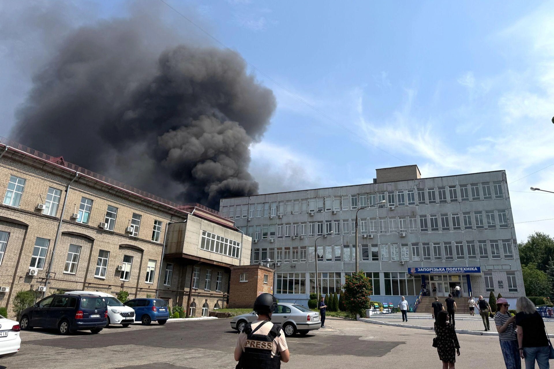Chiến thuật "một mũi tên trúng hai đích" của Nga khi tập kích Ukraine