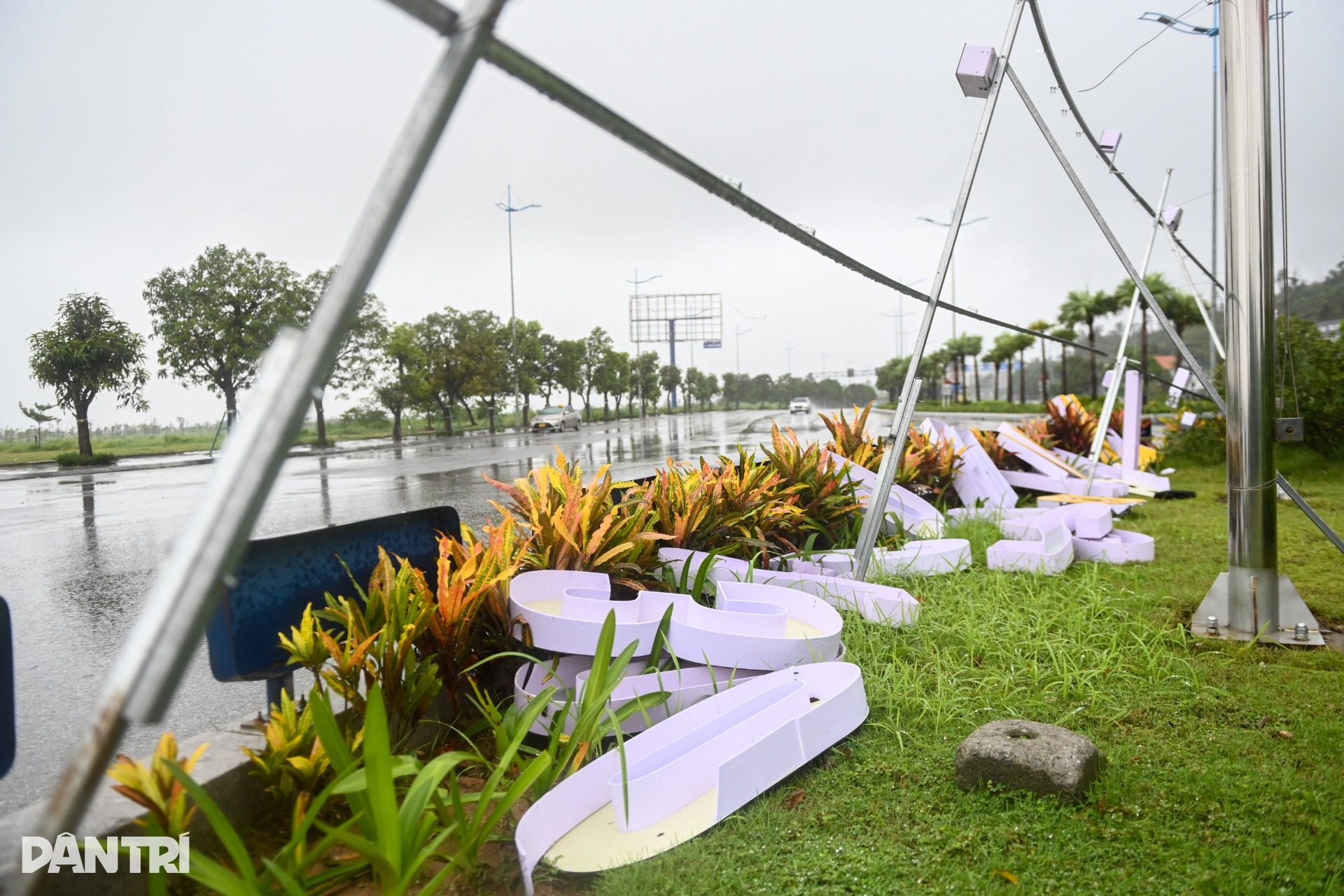 Hạ Long sau bão Wipha