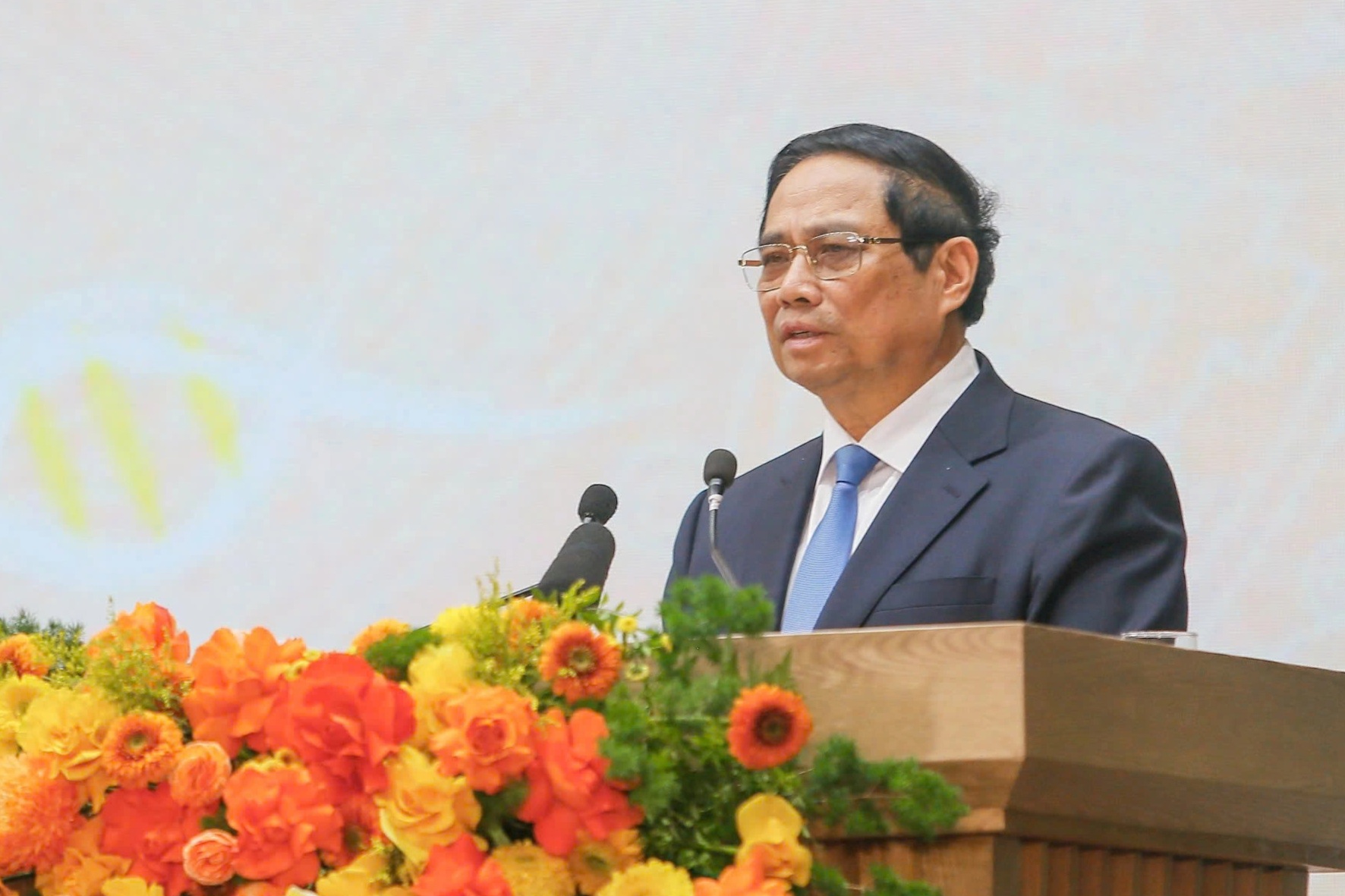 Thủ tướng đau lòng khi nhắc về những con số hậu quả của chiến tranh