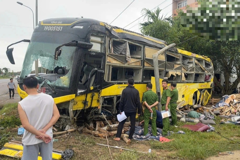 Nguyên nhân ban đầu vụ lật xe khách khiến 9 người tử vong ở Hà Tĩnh
