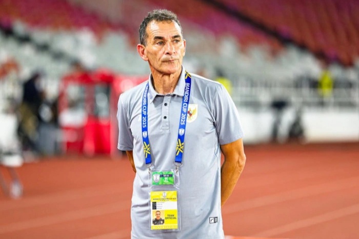 HLV U23 Indonesia gặp sự cố khó đỡ, trợ lý nói thẳng về U23 Việt Nam