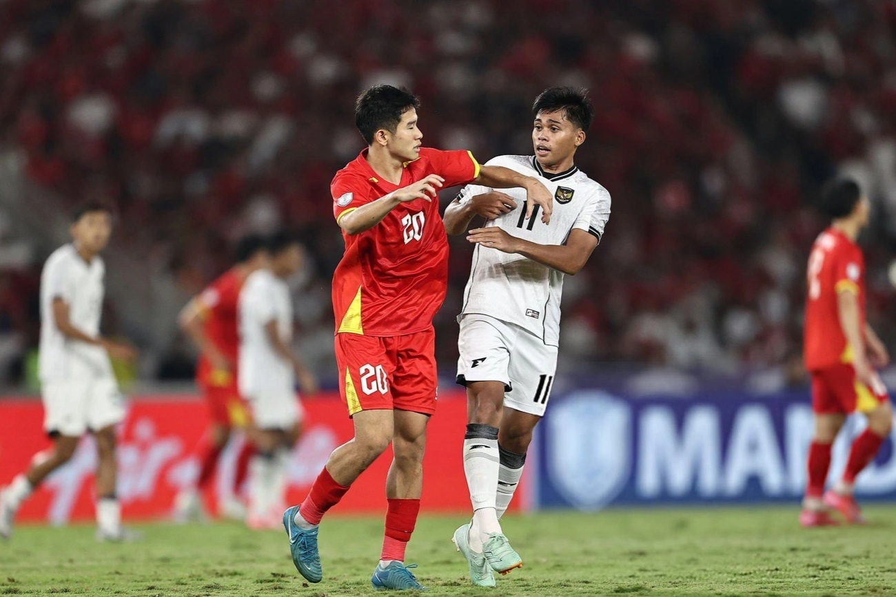 Chuyên gia Indonesia thừa nhận đội nhà thiếu khôn ngoan trước U23 Việt Nam