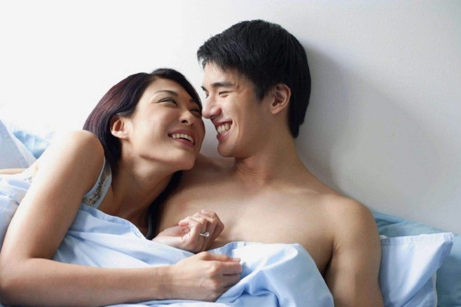 Chỉ nhờ một mẩu giấy, tôi phát hiện chồng lén lút làm điều này suốt 9 năm