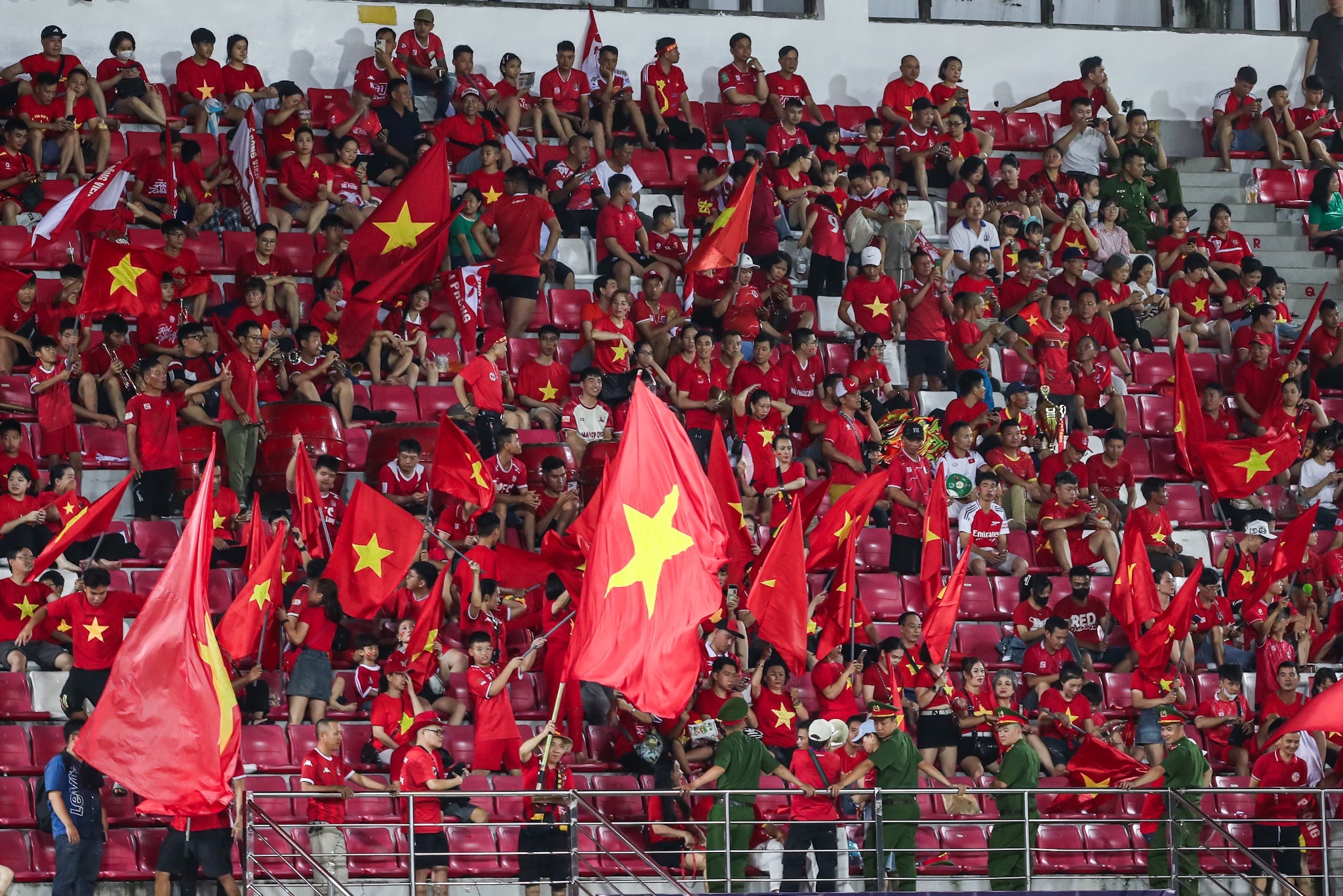 Đội tuyển nữ Việt Nam 0-0 Campuchia (hiệp 1): Quyết tâm thắng đậm