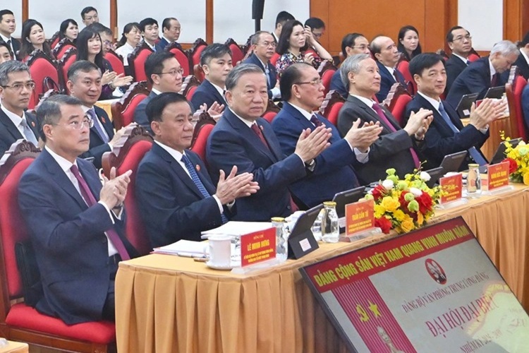 Tổng Bí thư Tô Lâm dự Đại hội đại biểu Đảng bộ Văn phòng Trung ương Đảng
