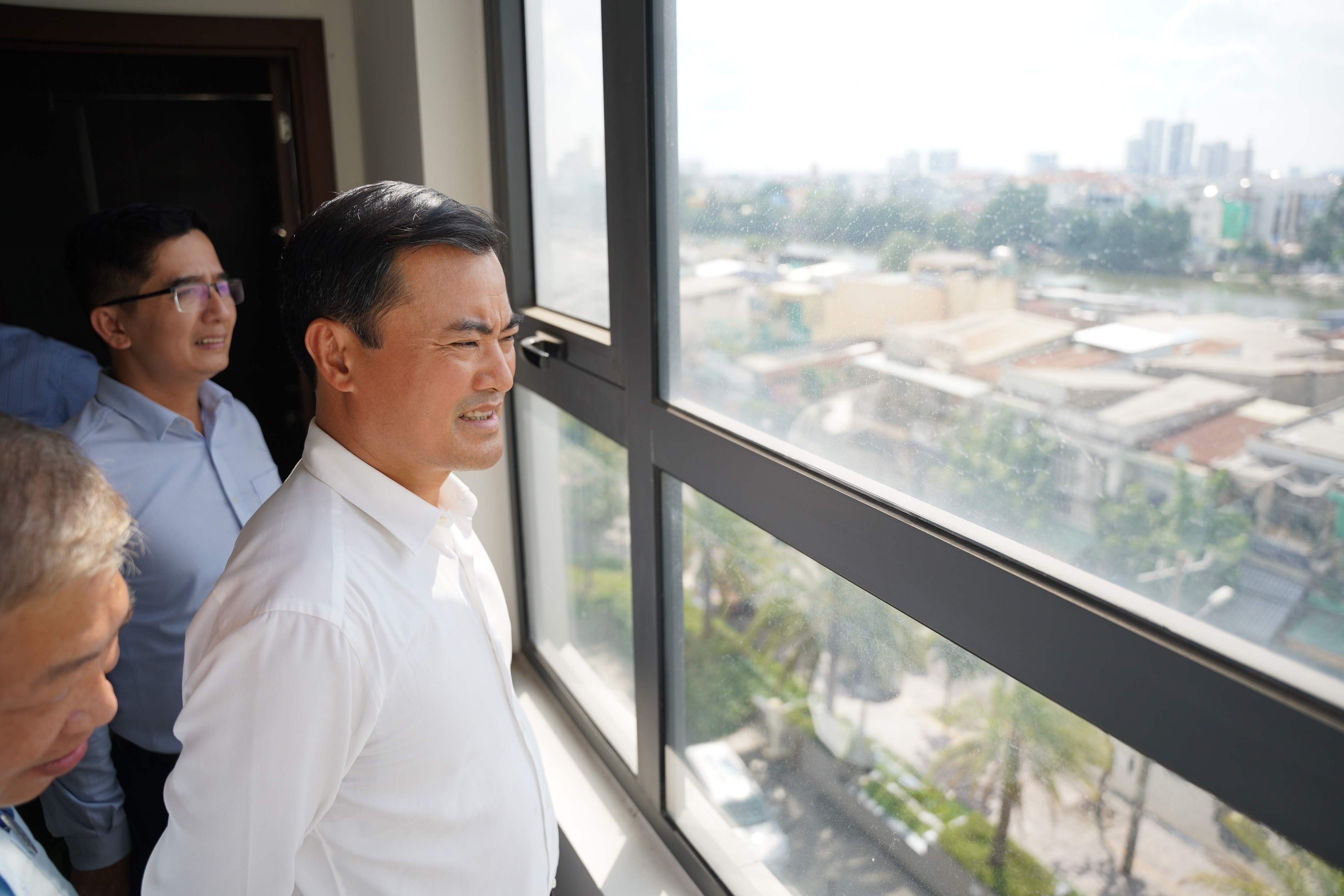 Lãnh đạo TPHCM thị sát nơi tái định cư cho người dân bờ bắc kênh Đôi