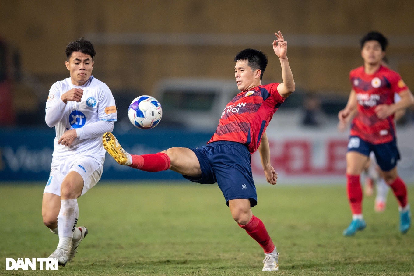 Nam Định 0-0 Công an Hà Nội (hiệp 1): Rực lửa ngay đầu trận