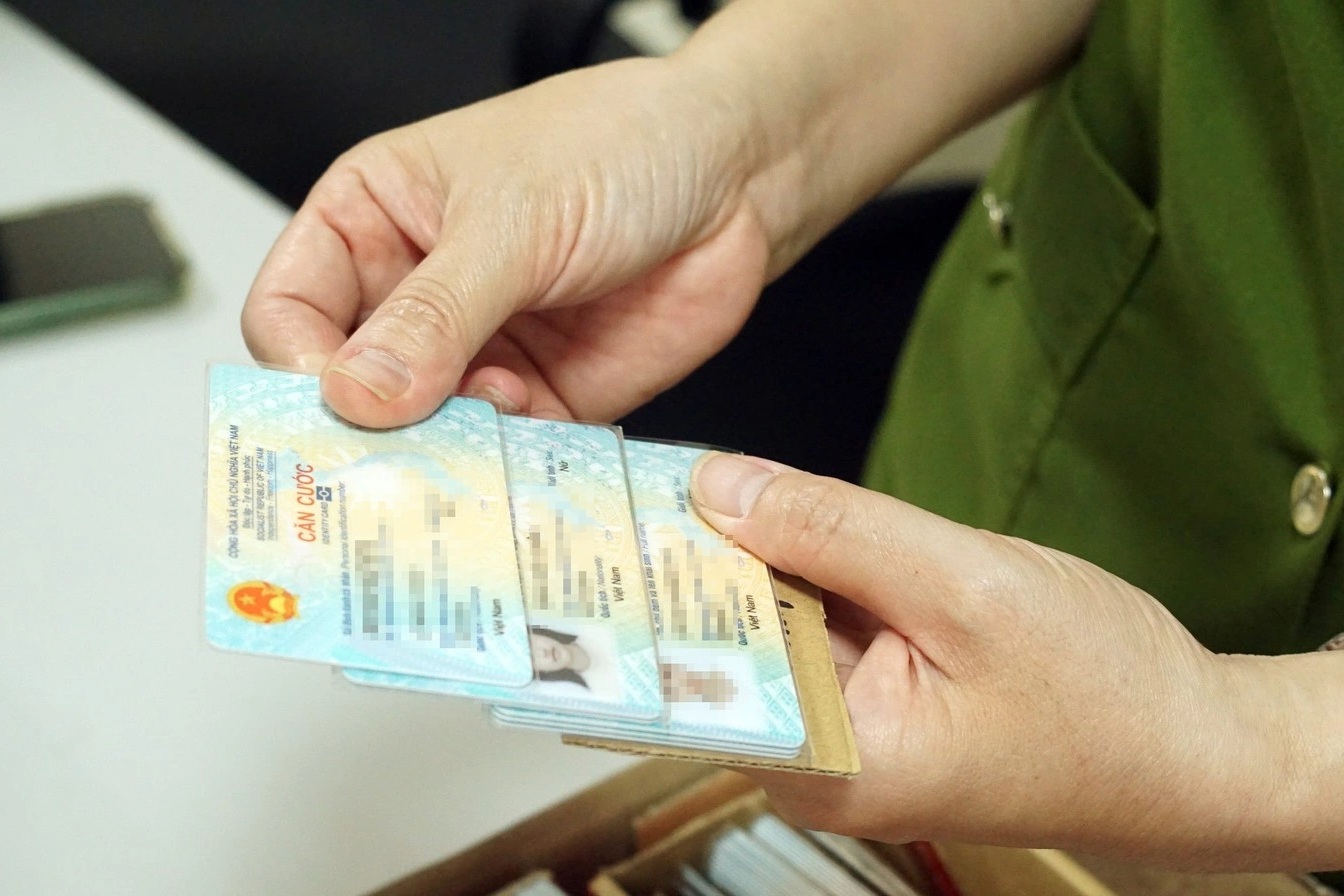 Miễn phí cấp đổi thẻ căn cước theo đơn vị hành chính mới trên VNeID